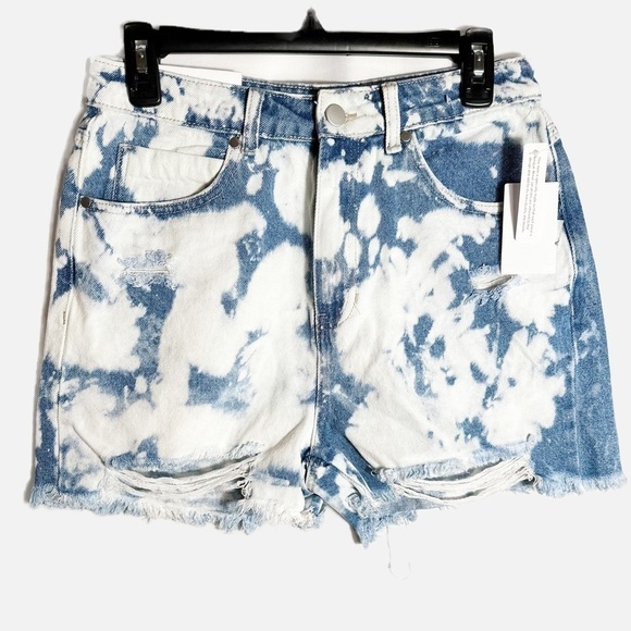 NWT BP High-Rise Acid Wash Jean Shorts - Picture 1 of 3
